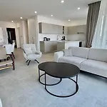 Atlantis Malibu By Carrington 아파트