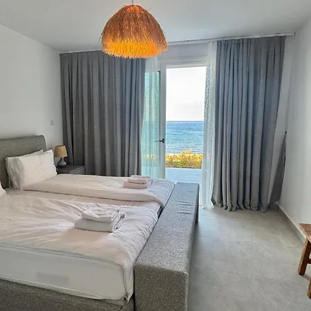 Atlantis Malibu By Carrington