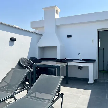 Atlantis Malibu By Carrington *