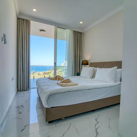 Atlantis Malibu By Carrington * Kyrenia (Northern Cyprus)