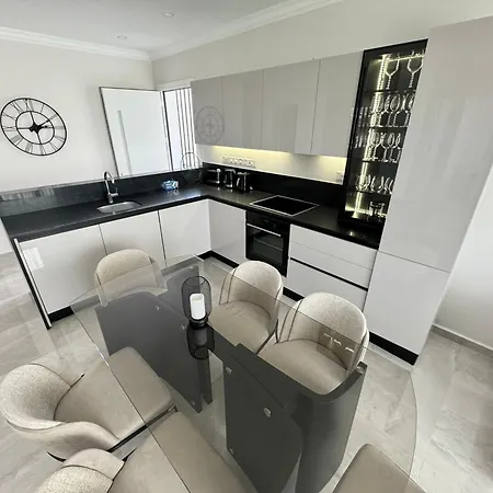 Atlantis Malibu By Carrington * Kyrenia (Northern Cyprus)